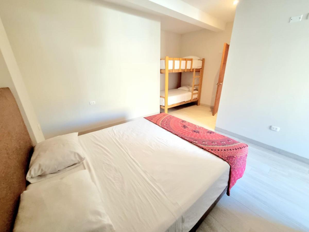 Condominio, Pocitas De Apartment