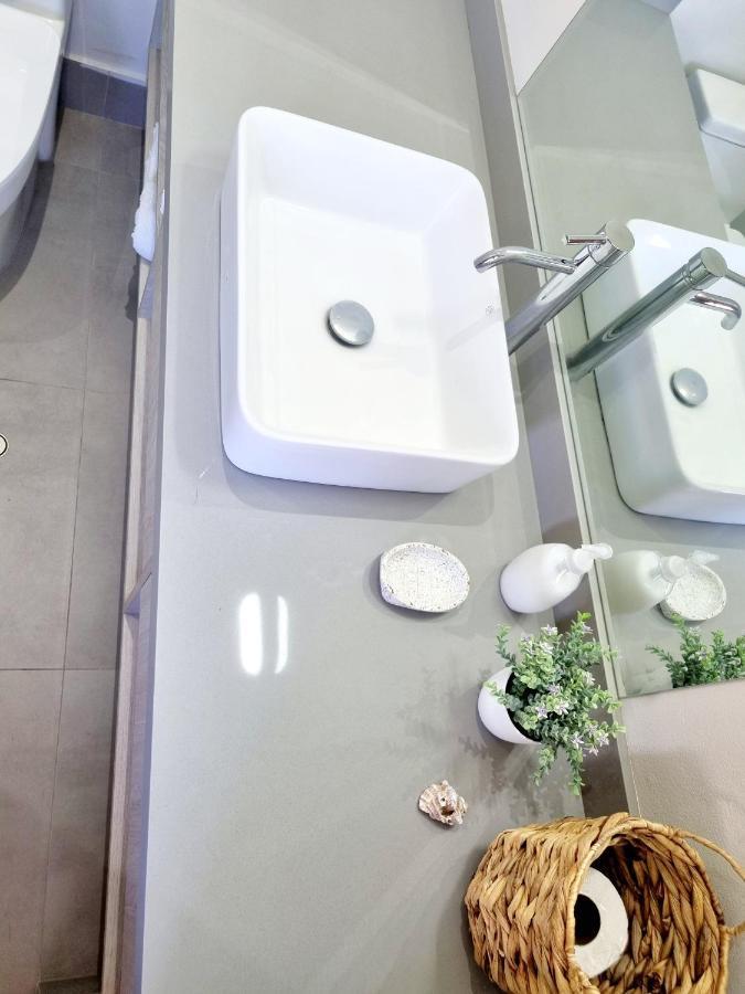 Condominio, Pocitas De Apartment Mancora